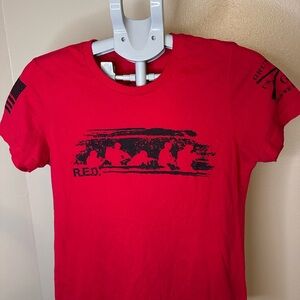 Grunt Style Women’s Red Graphic Tee